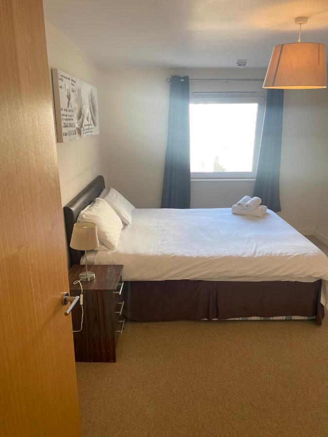 The Paramount By Swa Swindon Extérieur photo